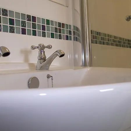 Couette-café Red Lion House 4*